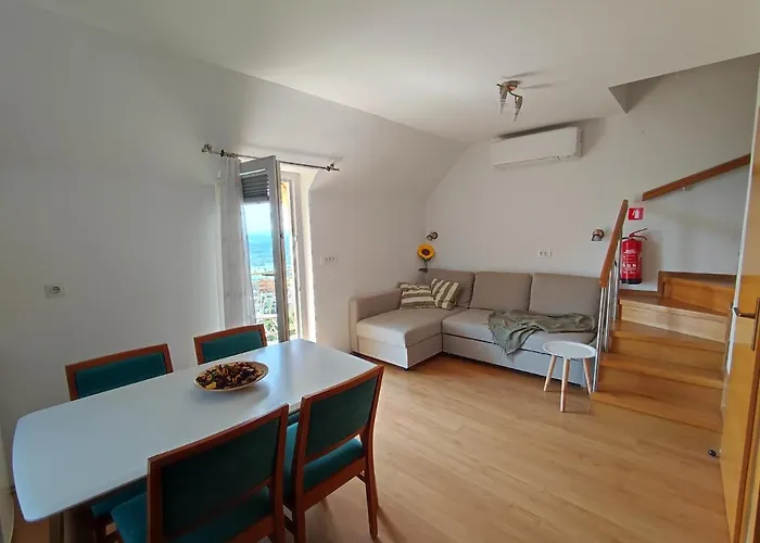 Zidanica-vineyard Jakse Feriehus